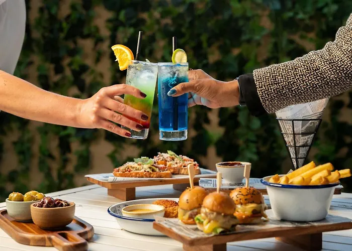 Holiday Inn & Suites - Dubai Festival City By Ihg