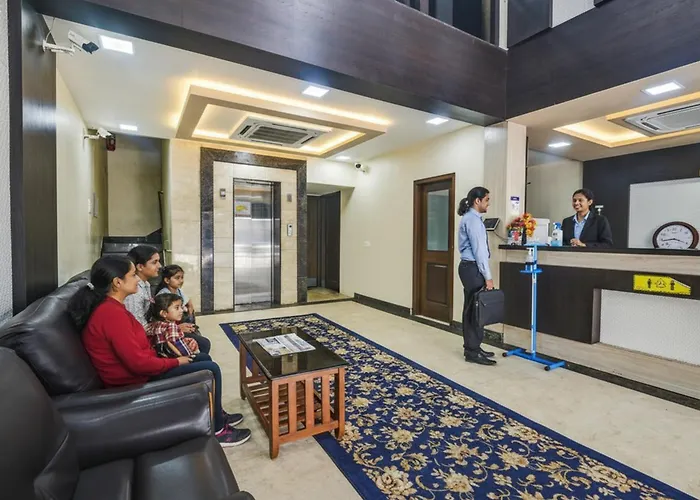 Fabhotel Chennai Palace