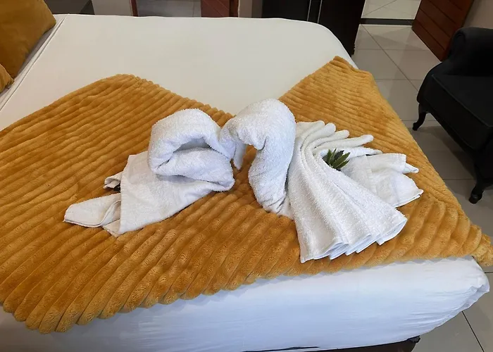 Aqua Stone Guest House Mbombela
