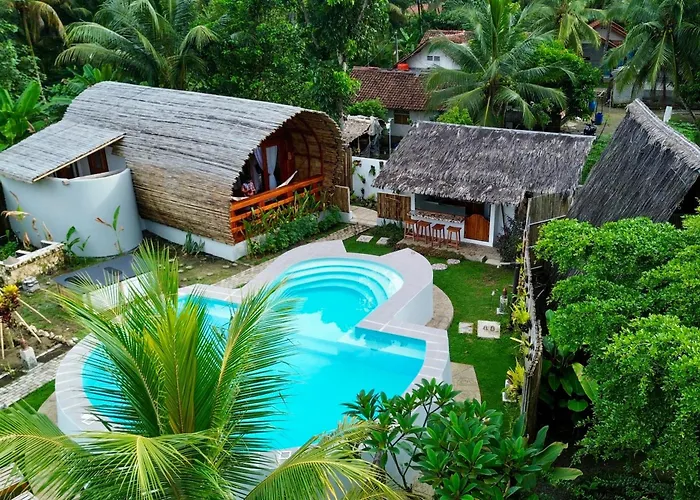 Lagoona Beach Bungalows - Eco Stay Pangandaran
