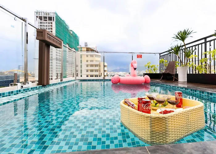 Euro Star Riverside Hotel Đà Nẵng