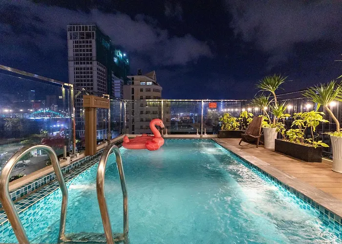 Euro Star Riverside Hotel Đà Nẵng