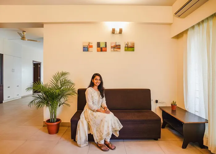 Fabhotel Home Tree Service Apartment Chennai