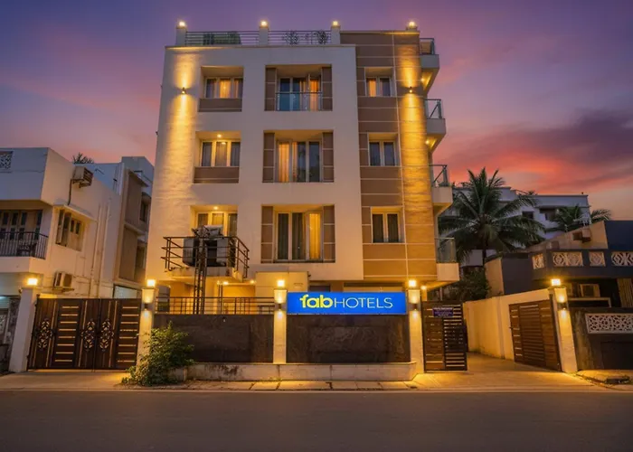 Fabhotel Home Tree Service Apartment Chennai