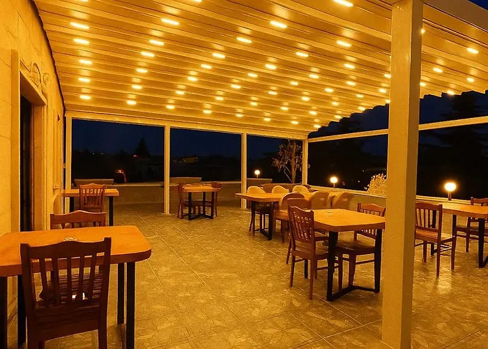 Grand Uchisar Hotel
