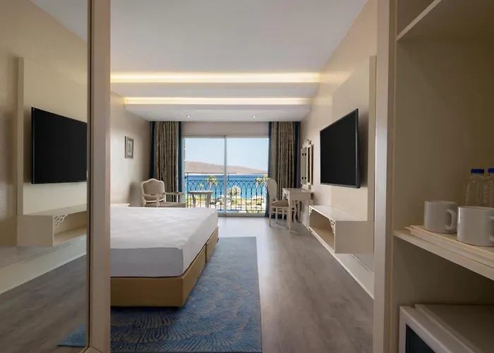 Dolce By Wyndham Cesme Alaçatı