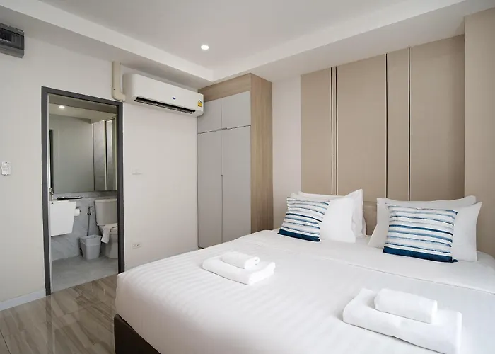 The Riski Hotel At Bangphlat Station Sha กรุงเทพมหานคร