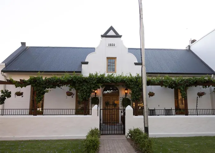 Adderley House Guest Accommodation Robertson