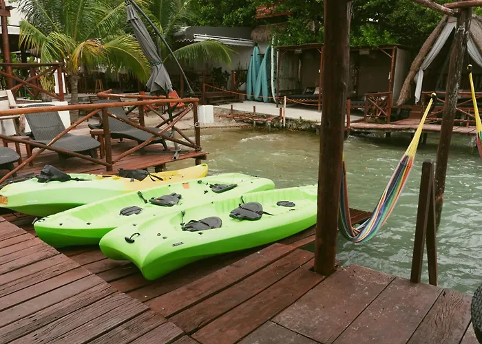 El Búho Lagoon Bacalar