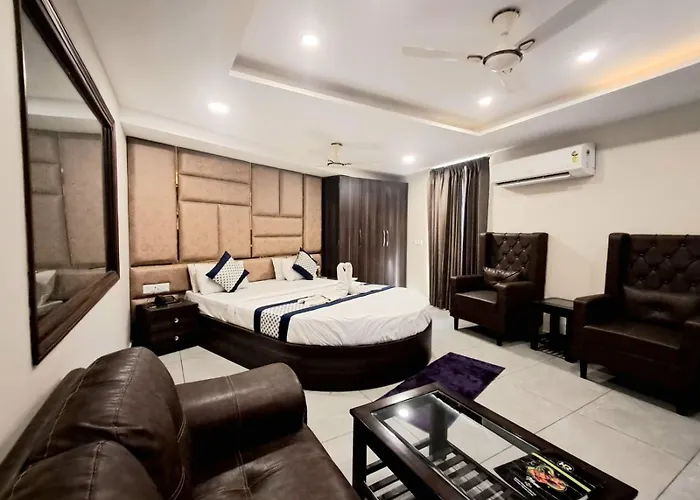 Hotel Ludhiana Regency