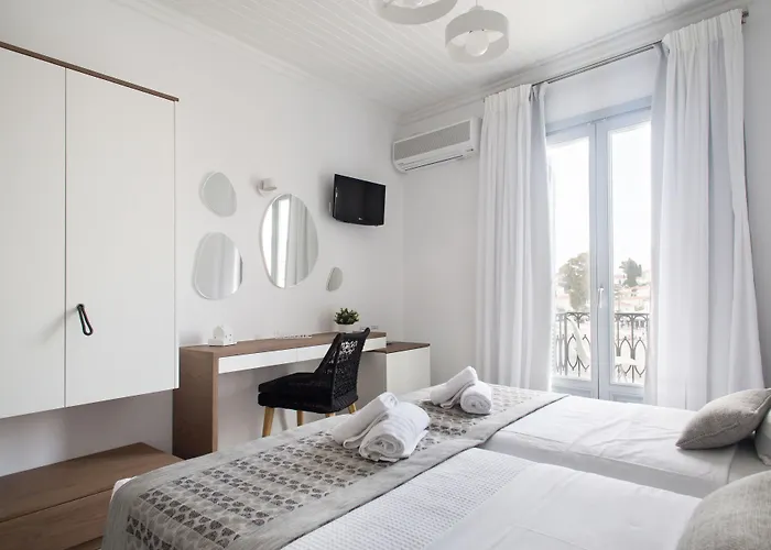 Klimis Hotel Spetses Town