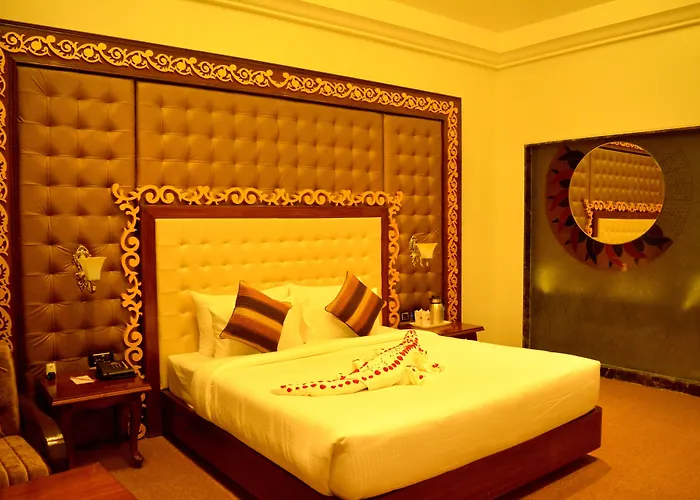 Hotel Vennington Court Raipur 