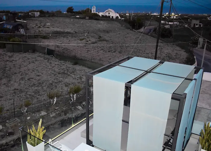 Ariana Eco Suites Adults Only Firá