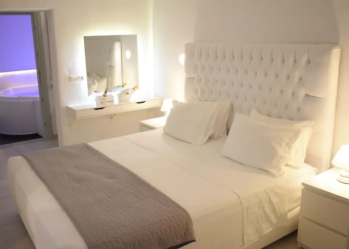 Ariana Eco Suites Adults Only Firá