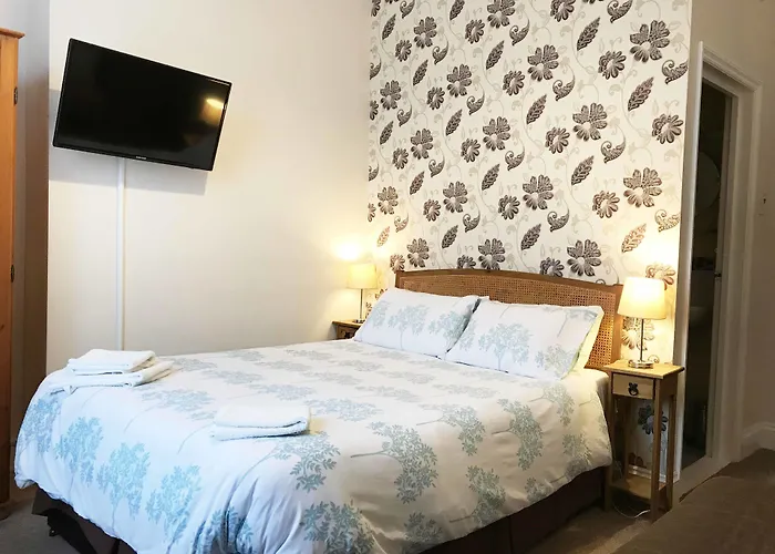 Esk Vale Guest House Portsmouth