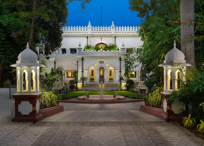 Nivah Hotel Moradabad