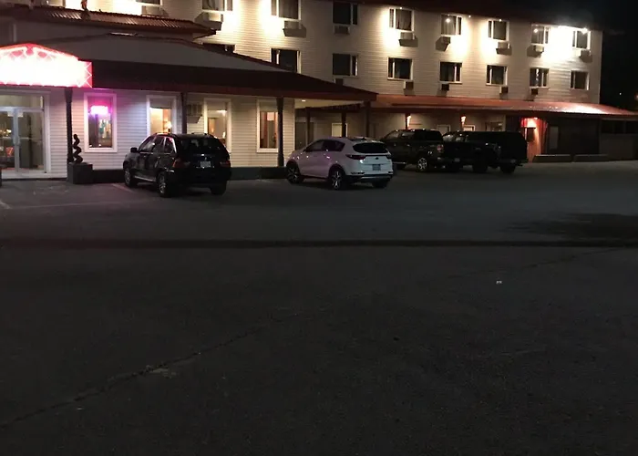Hamilton Hotel Williams Lake