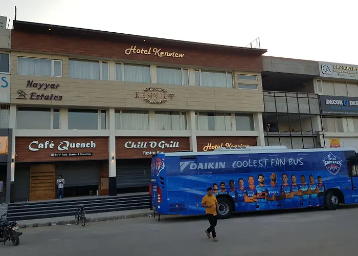 Hotel Kenview Mohali