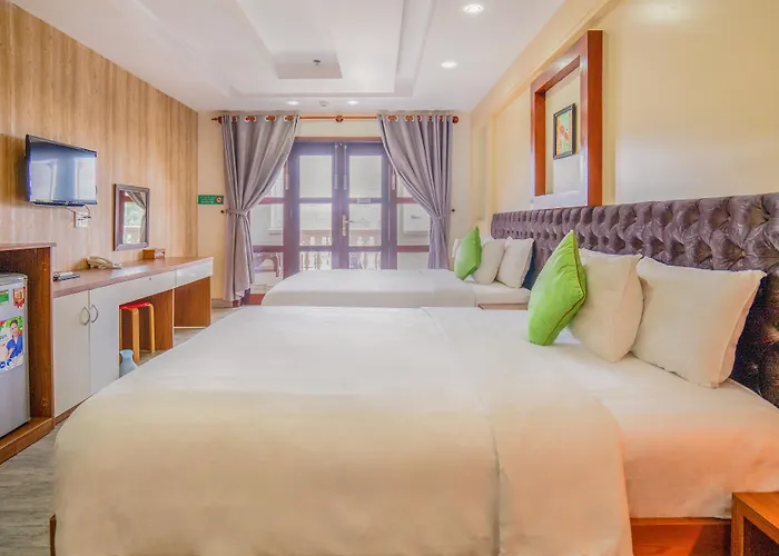 C'Lavie Hotel - Saigon Airport Hotel TP. Hồ Chí Minh