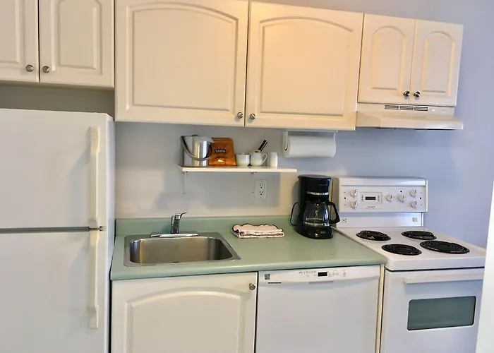 Casa Grande Inn Qualicum Beach