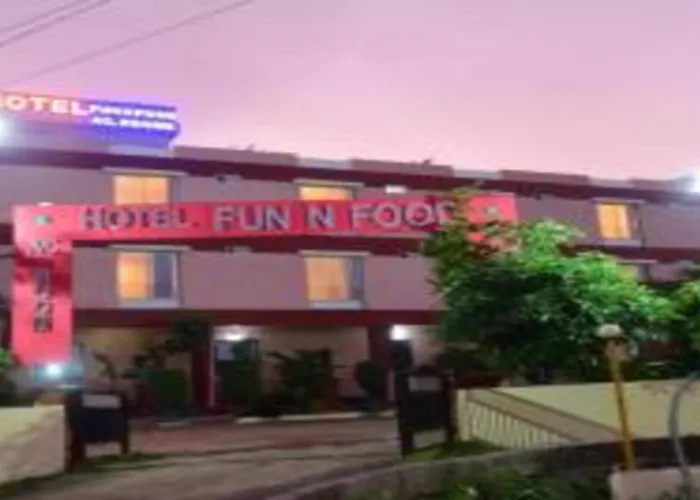 Hotel Fun N Food Dhar