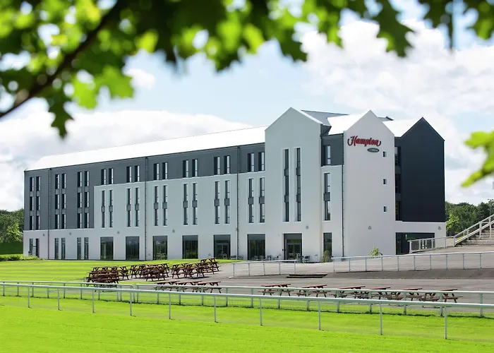 Hampton By Hilton Hamilton Park Hotel