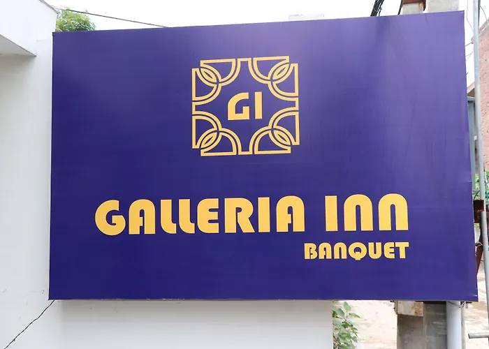 S.R. Residency Hotel Zirakpur