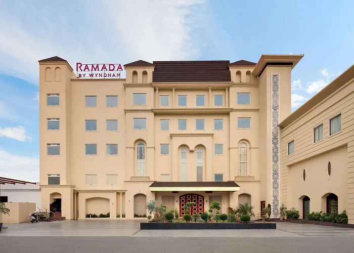 Ramada By Wyndham Kapurthala Hotel