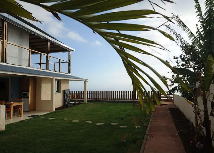 Hotel Leu Bleu Austral à Saint-Leu