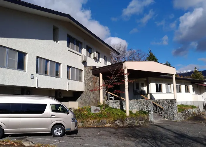 Nomad Hakuba Bed & Breakfast