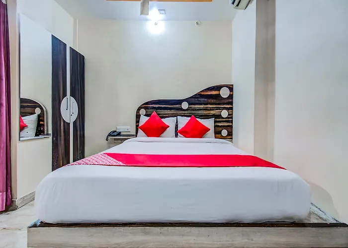Oyo 18873 Hotel Comfort Deoghar