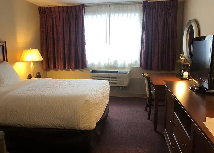 Cayuga Blu Hotel Ithaca