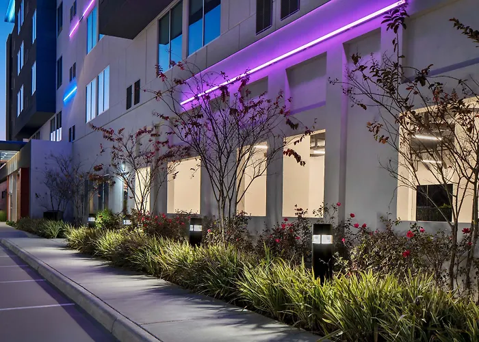 Aloft Houston Shenandoah - The Woodlands Hotel