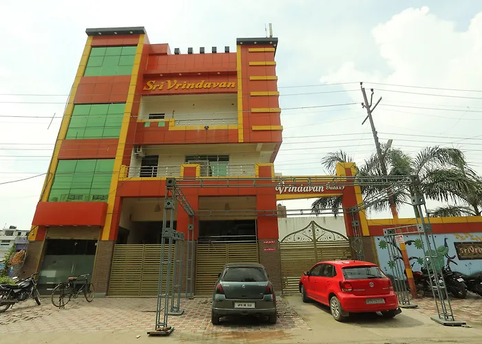 Oyo 17204 Vrindawan Galaxy Hotel Kanpur
