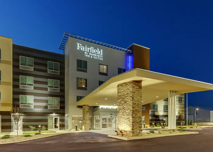 Fairfield Inn & Suites Warsaw