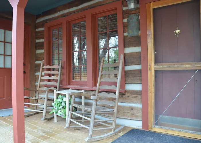 Treetop Retreat Nashville