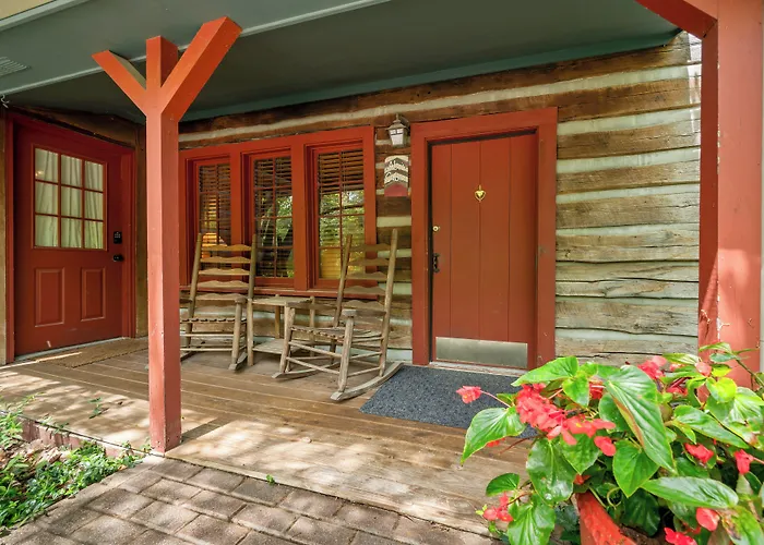 Treetop Retreat Nashville