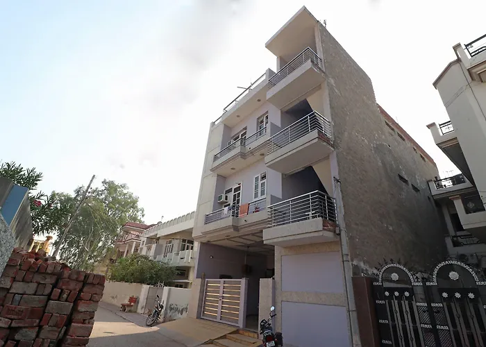 Oyo 23246 Mann Bed And Breakfast Rajpura