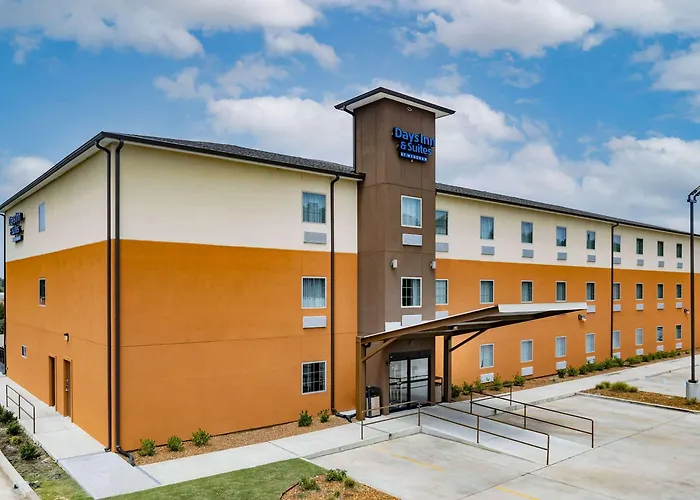 Days Inn & Suites By Wyndham Horn Lake - Memphis Graceland
