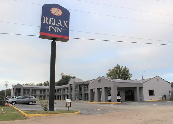 Relax Inn Canton