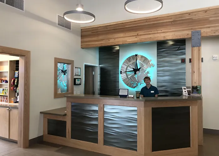 Kodiak Compass Suites