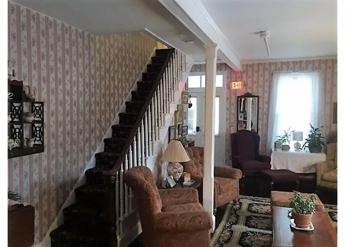 Bath Avenue House Bed & Breakfast Ocean Grove