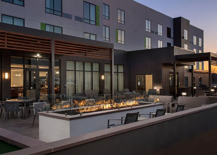 Courtyard By Marriott Indianapolis Plainfield Hotel