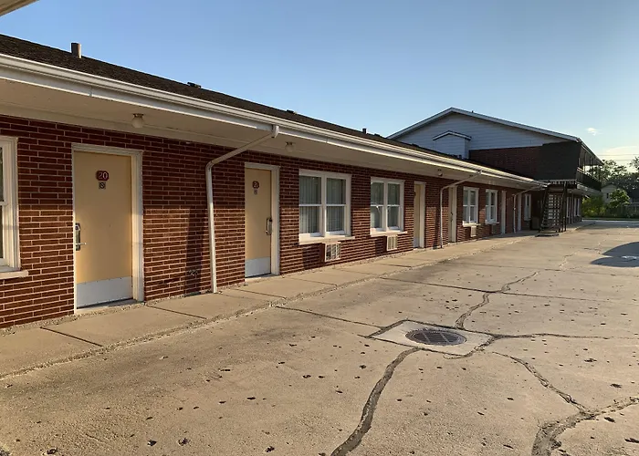 New Relax Inn Bridgeview