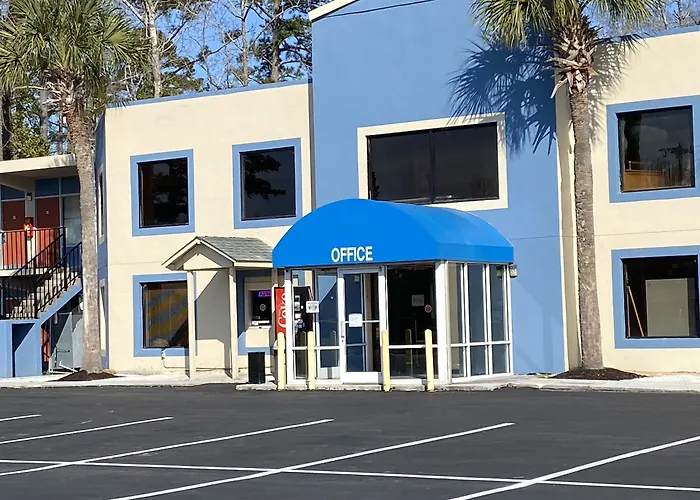Havelock Inn & Suites