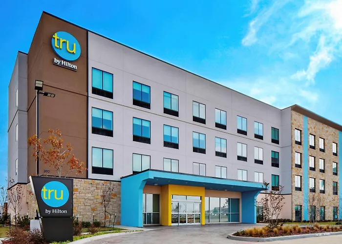 Tru By Hilton Terrell Hotel
