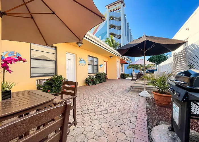 Greniers Hotel Hollywood