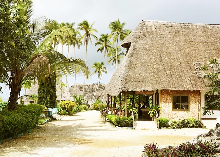 Coconut Tree Village Beach Resort Uroa