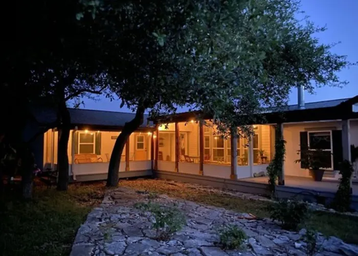 Bellavida B&B And Retreat Wimberley