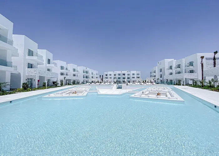 Tanoak Resort Ain Sukhna